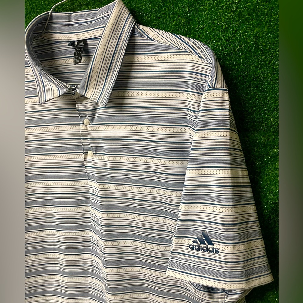 Men’s Adidas Golf Polo size Large in Great conditions